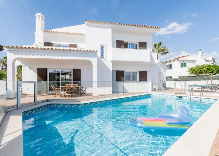 Grandma\'S Beach Villa